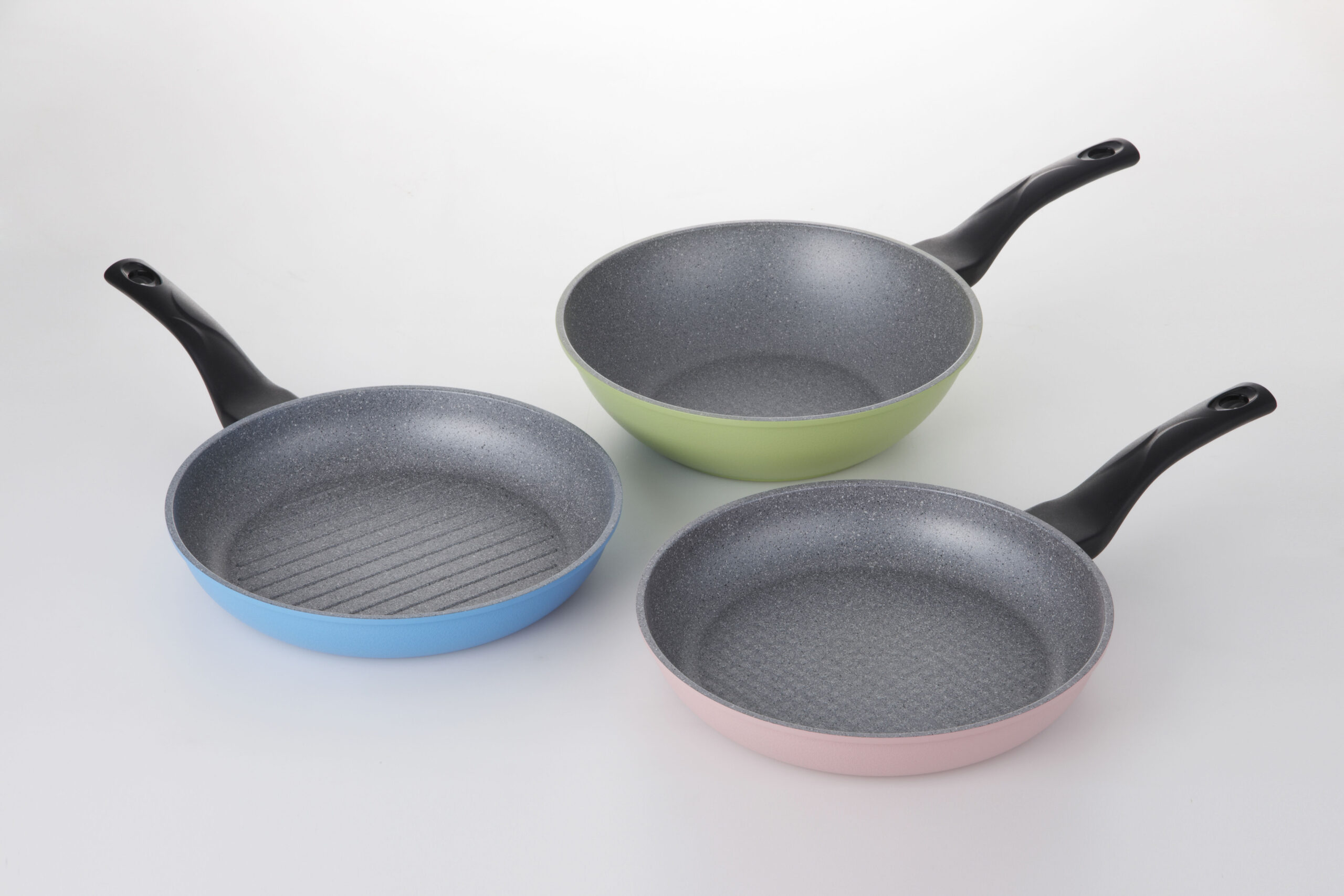 Why Should You Buy Aluminum Cookware from Vietnam? (EN)